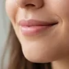 李